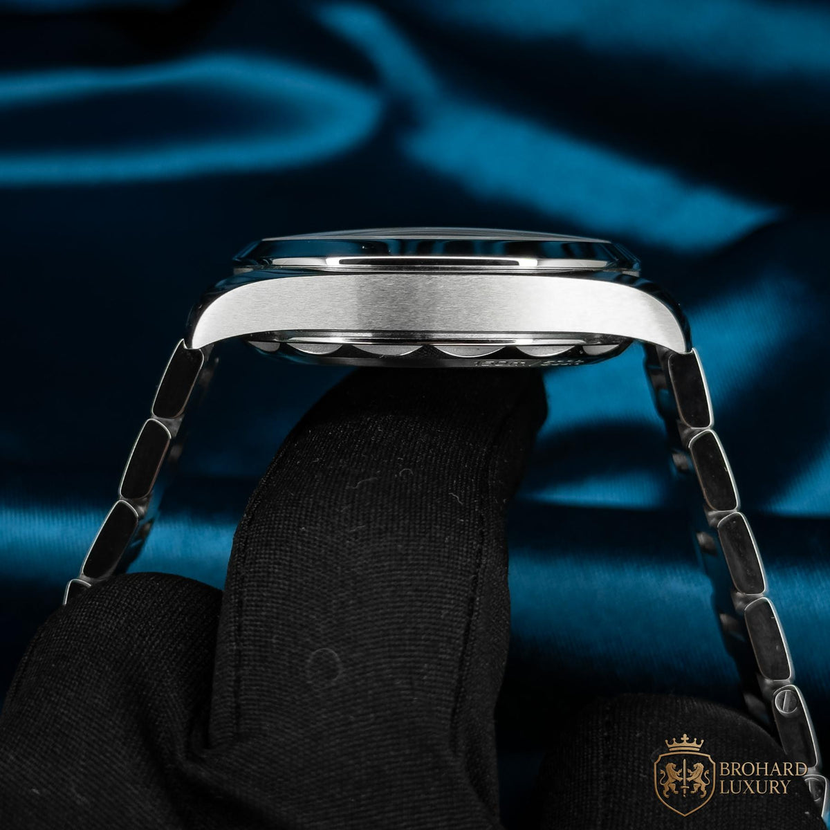 Omega Seamaster Aqua Terra - 220.10.41.21.03.001