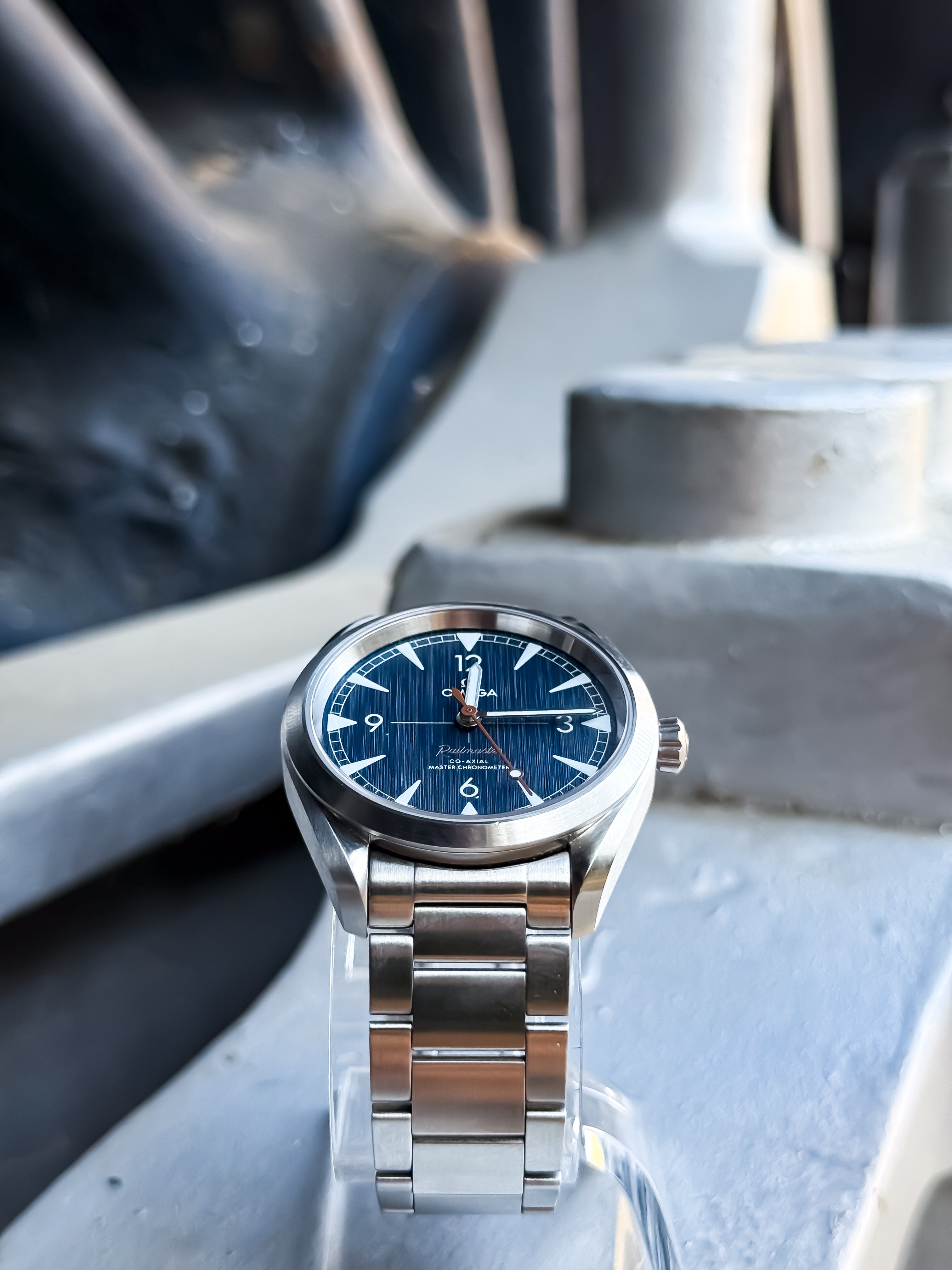 Omega Seamaster Railmaster Omega Co-Axial Master Chronometer Watch - 40 mm Steel Case - Vertically Brushed Blue Jeans Dial - 220.10.40.20.03.001