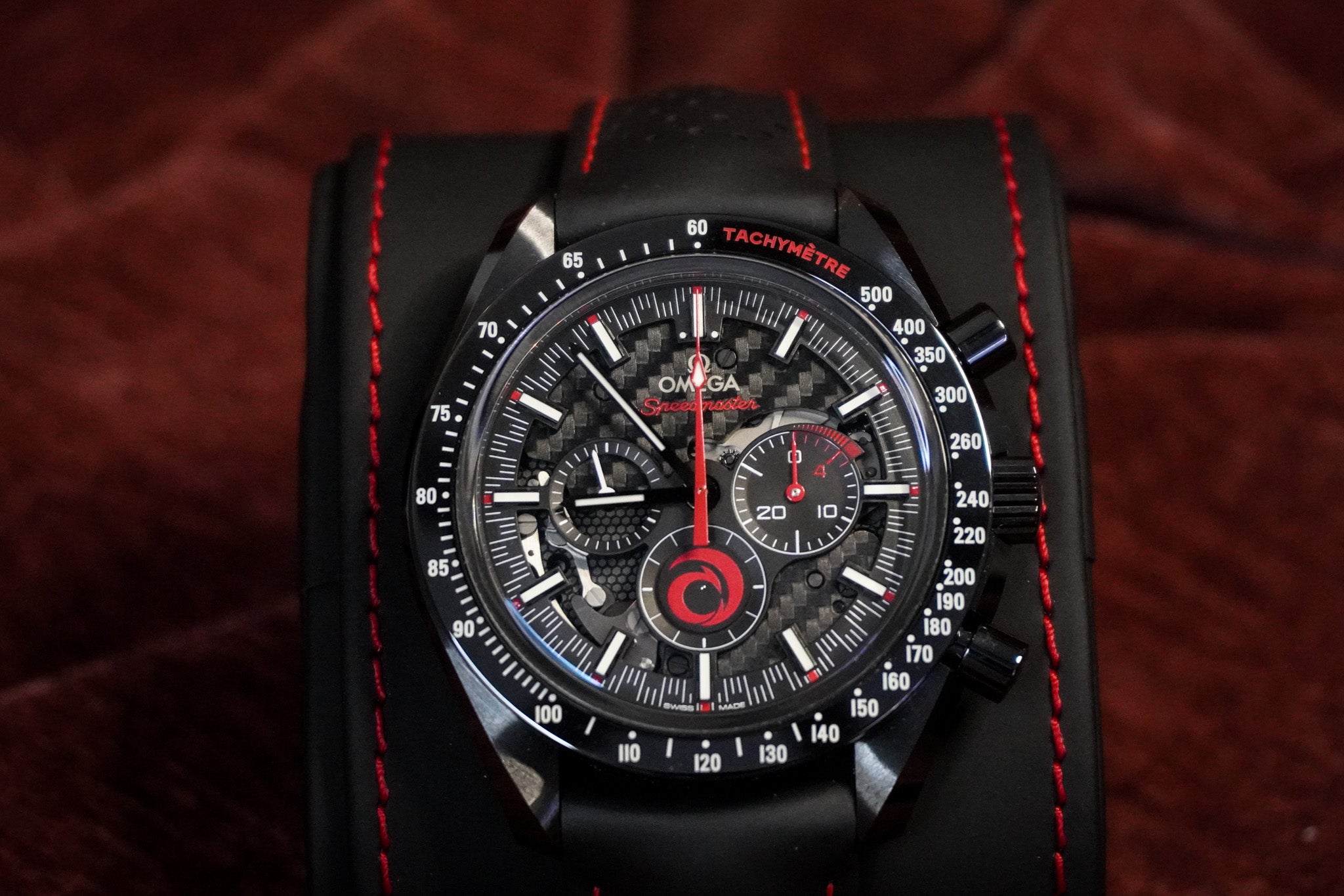 Omega Speedmaster Dark Side of The Moon Team Alinghi