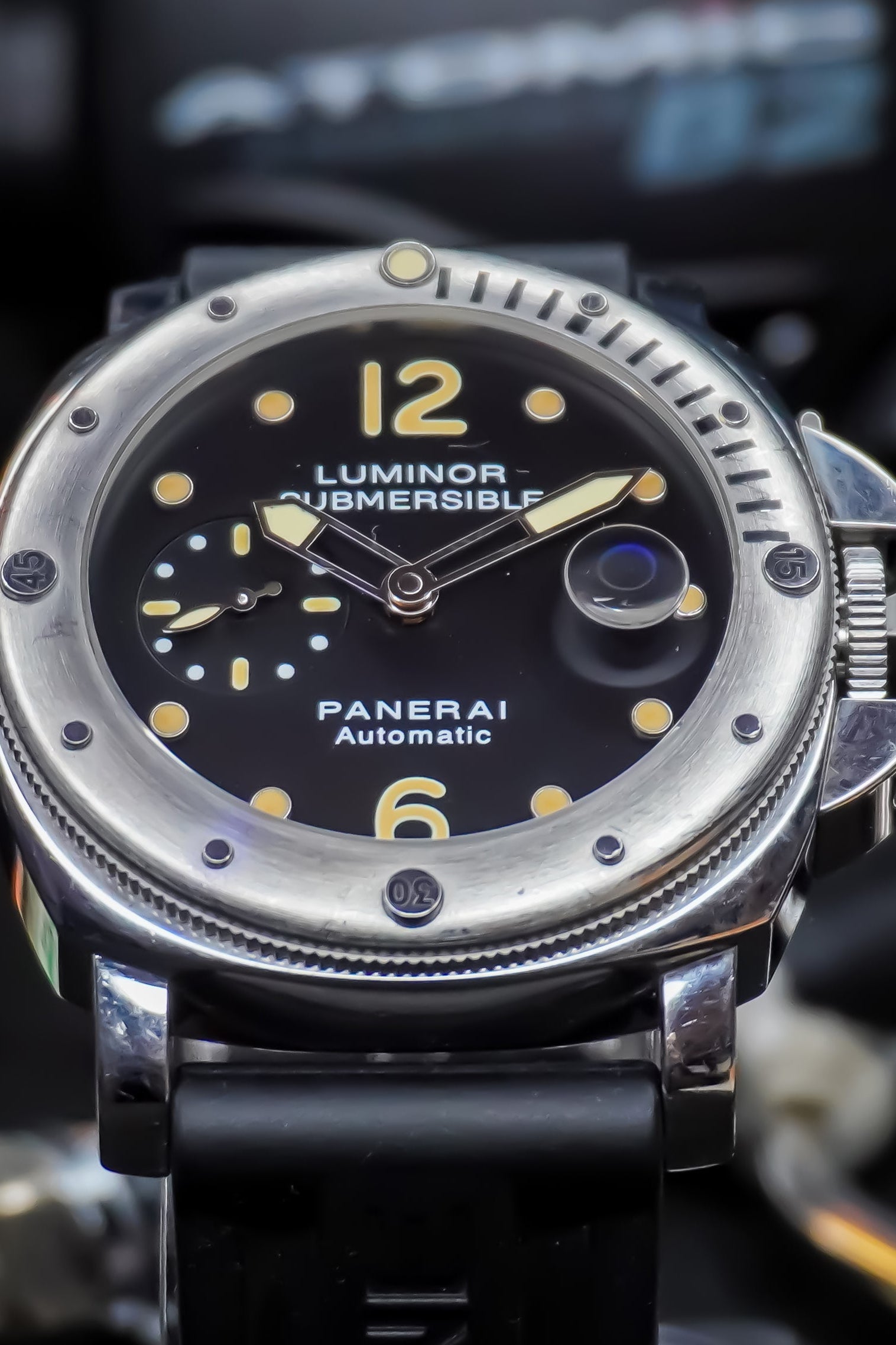 Panerai Luminor Submersible