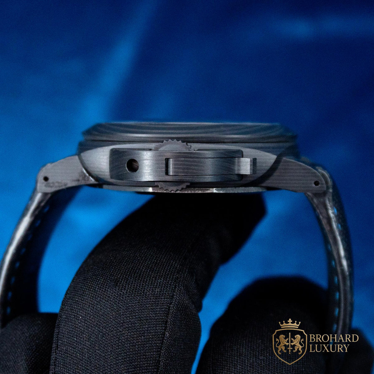 PANERAI Luminor Marina Carbotech PAM01661