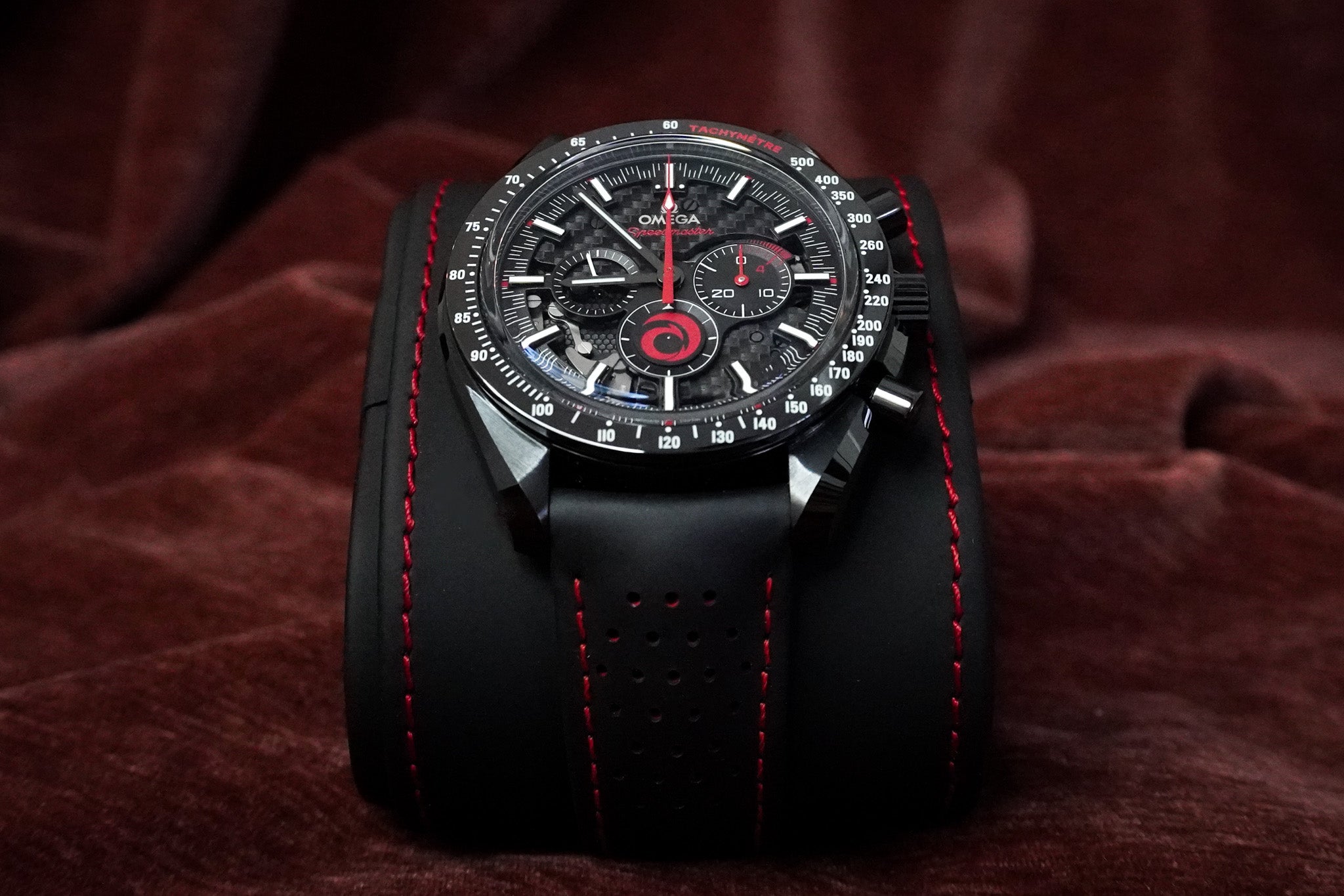 Omega Speedmaster Dark Side of The Moon Team Alinghi