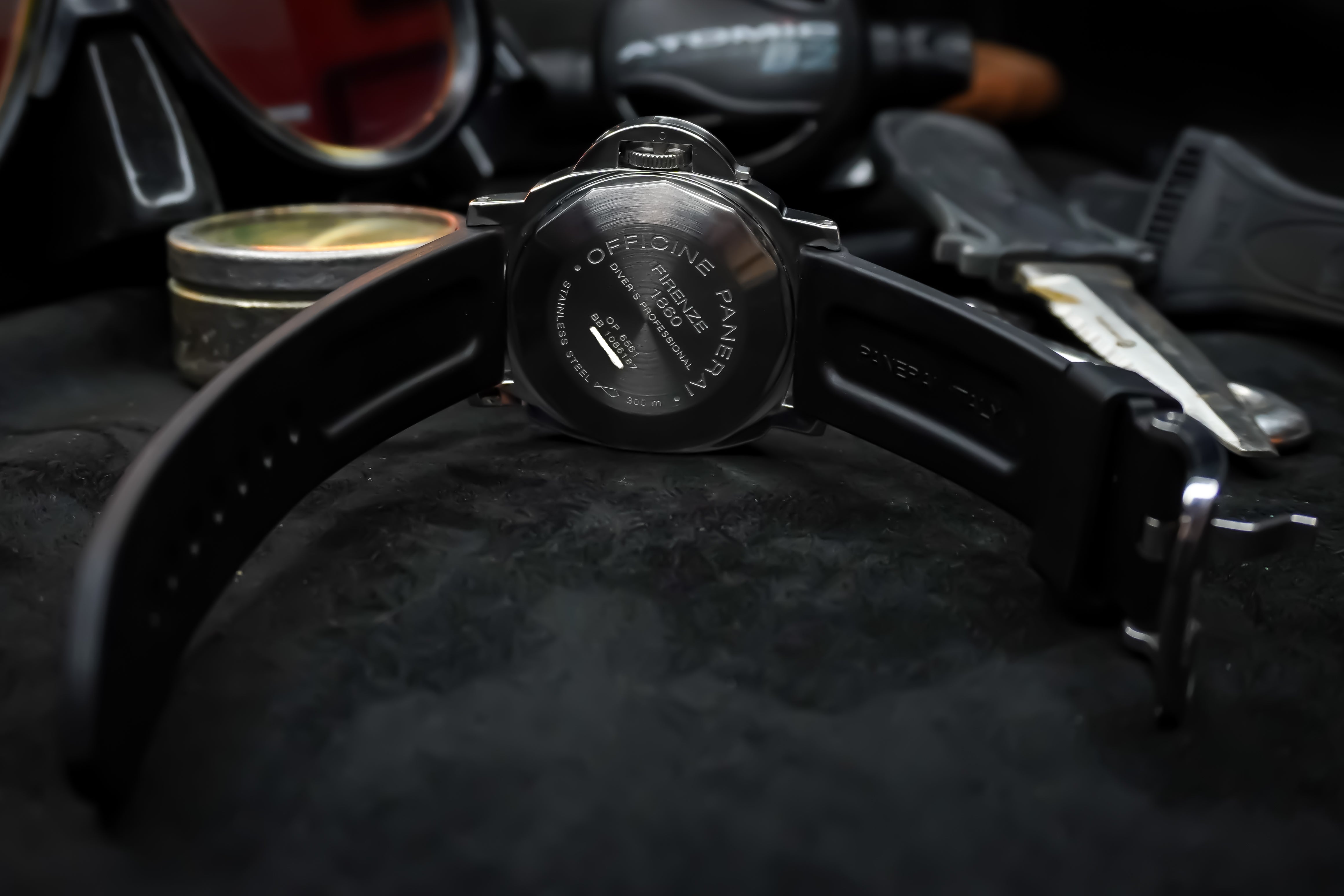 Panerai Luminor Submersible