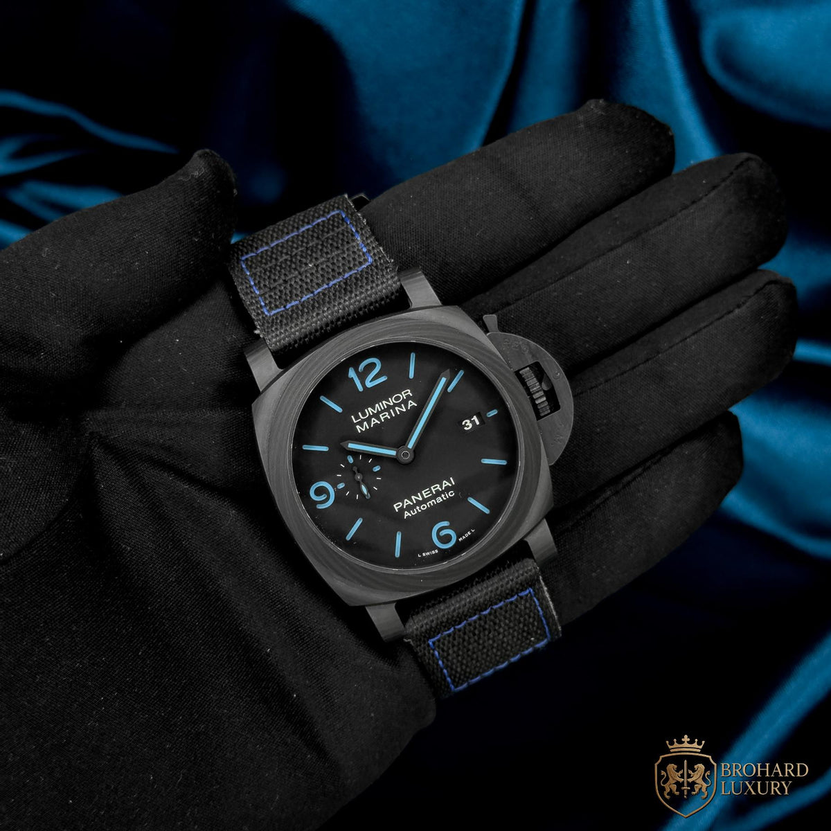 Panerai Luminor Marina Carbotech 44mm - PAM01661 - 2020